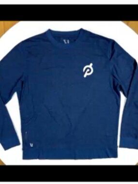 Vuori x Peloton Long Sleeve Performance Shirt – Men’s XL | Navy/Blue
